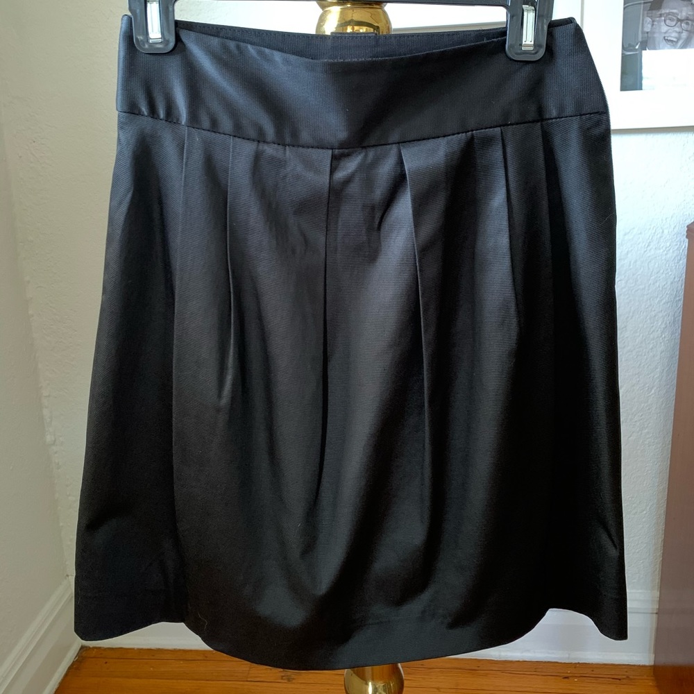 Black Zara woman skirt